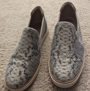 Soul Naturalizer Kemper 2  Slip-On 10W Women's grey snake